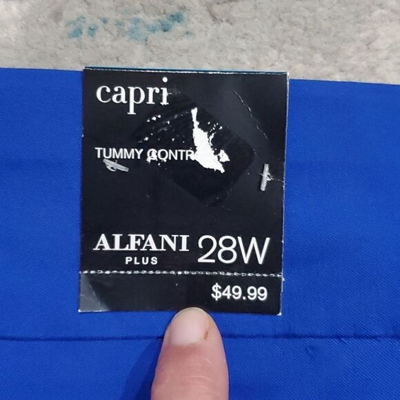 Alfani Cobalt Blue Pull on Capri Pants - Picture 10 of 12